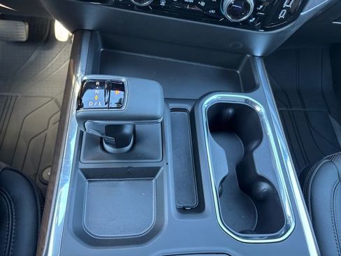 New 2026 Chevrolet Silverado 1500 High Country AWD/4WD image 23
