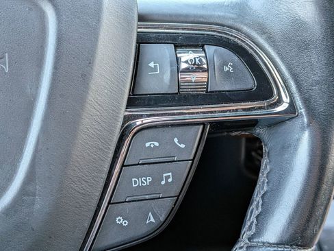 Used 2022 Lincoln Nautilus Reserve image 28