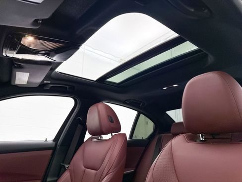 Used 2023 BMW M340i w/ Premium Package image 3