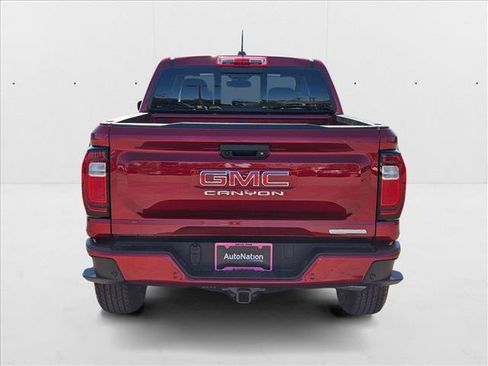 New 2026 GMC Canyon Elevation w/ Convenience Package image 8