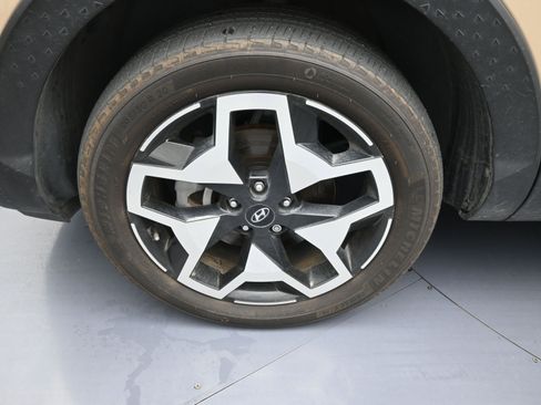 Used 2024 Hyundai Santa Cruz Limited image 10