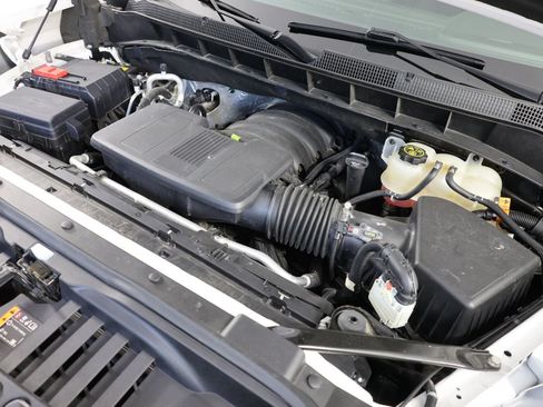 Used 2022 Chevrolet Silverado 1500 LTZ w/ LTZ Convenience Package II AWD/4WD image 33