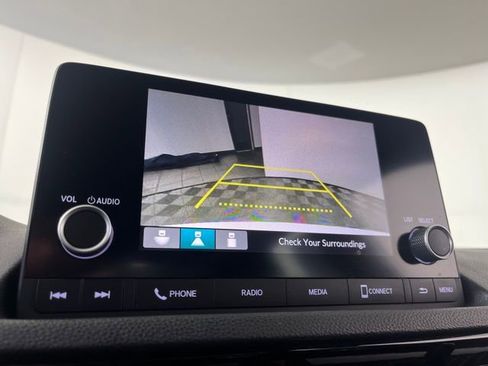 Used 2023 Honda Civic Sport image 29