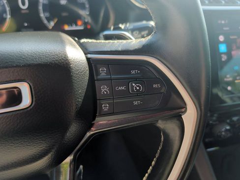 Used 2021 Jeep Grand Cherokee L Laredo w/ Luxury Tech Group I RWD image 20