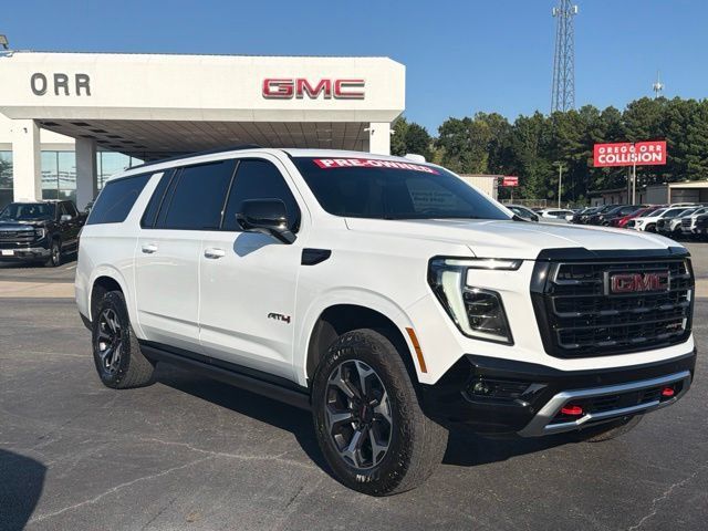 Used 2025 GMC Yukon XL AT4 Ultimate w/ LPO, AT4 Appearance Package AWD/4WD image 3