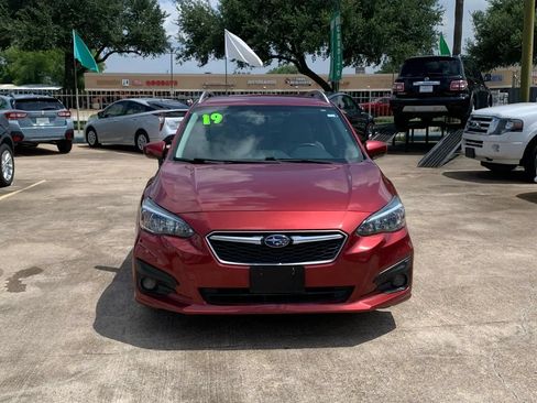 Used 2019 Subaru Impreza 2.0i Premium w/ Eyesight & BSD/Rcta & SRF AWD/4WD image 2