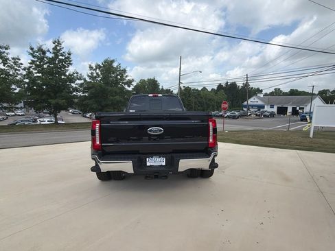 New 2026 Ford F350 XLT w/ XLT Premium Package AWD/4WD image 25