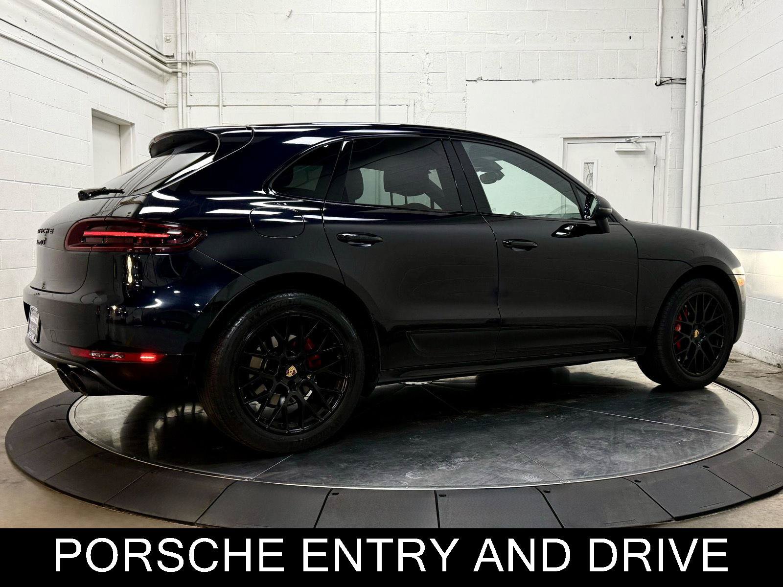 Used 2018 Porsche Macan GTS AWD/4WD image 8