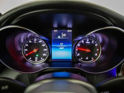 Used 2020 Mercedes-Benz GLC 300 4MATIC w/ Parking Assistance Package image 8