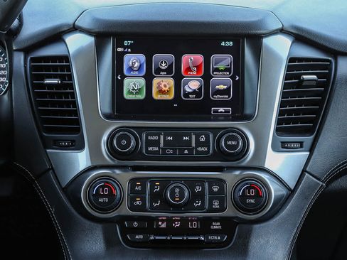 Used 2020 Chevrolet Tahoe LS RWD image 12