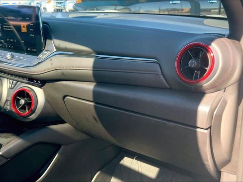 Certified 2025 Chevrolet Blazer RS w/ Enhanced Convenience Package image 19