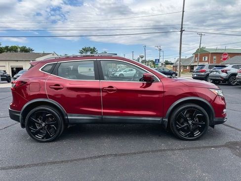 Used 2020 Nissan Rogue Sport SL FWD image 9