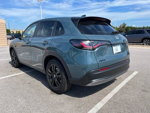 Certified 2026 Honda HR-V Sport image 6