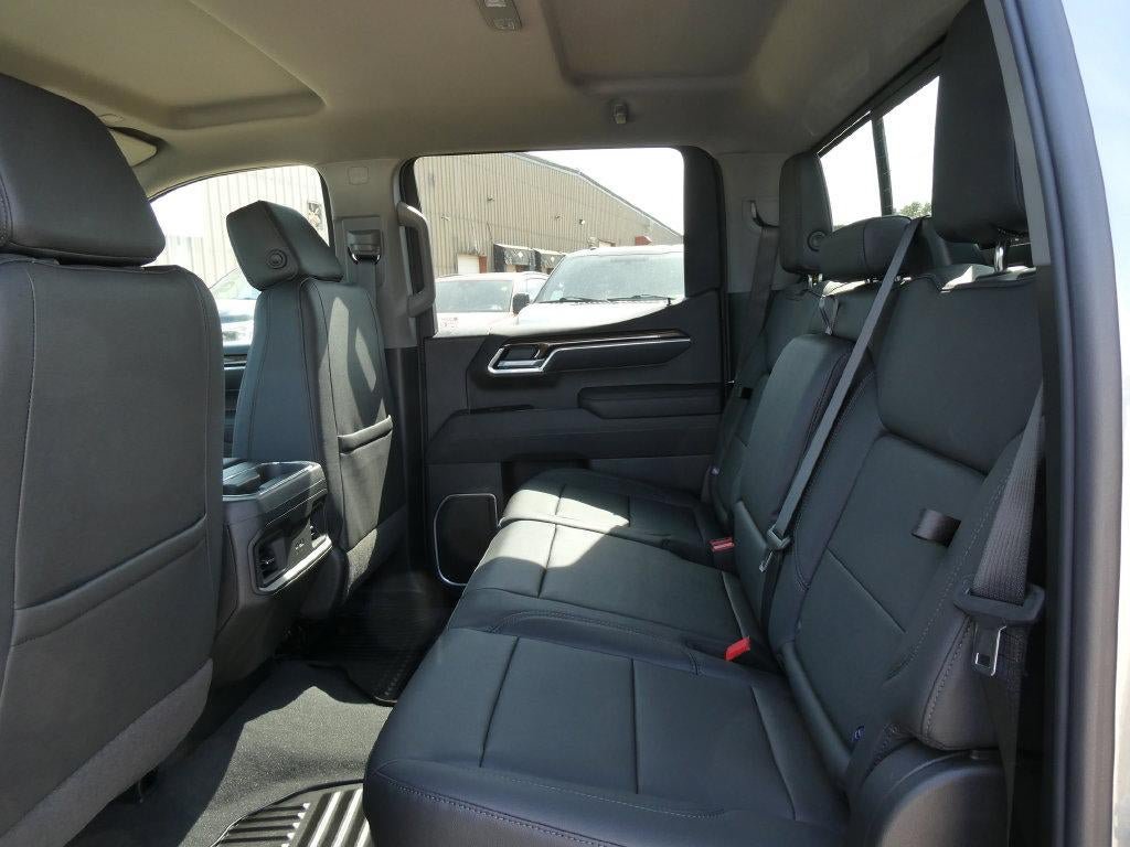 New 2026 Chevrolet Silverado 1500 RST w/ Convenience Package II AWD/4WD image 15
