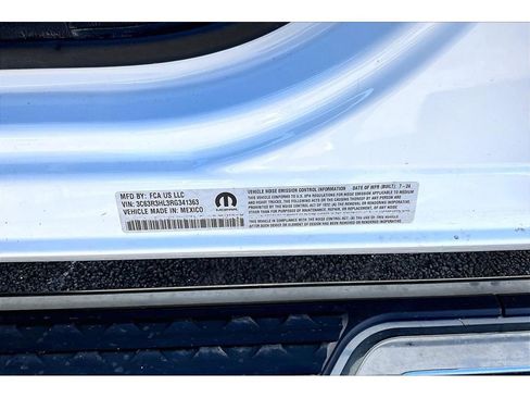 Certified 2024 RAM 3500 Big Horn AWD/4WD image 36