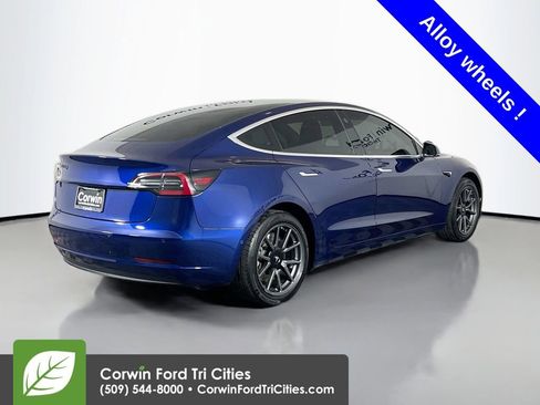 Used 2018 Tesla Model 3 Long Range image 14