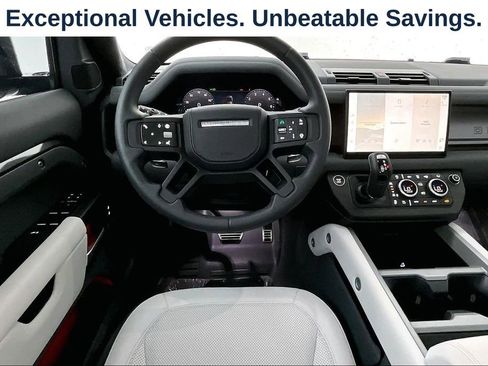 Used 2025 Land Rover Defender 110 V8 AWD/4WD image 6