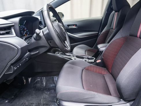 Used 2024 Toyota Corolla SE image 19