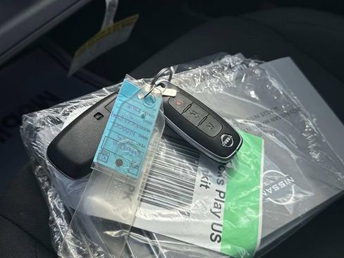 Certified 2025 Nissan Kicks Play S FWD image 4