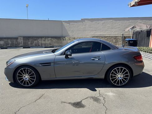 Used 2017 Mercedes-Benz SLC 300 image 9