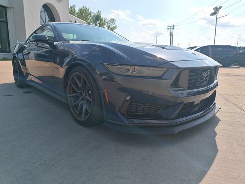 Used 2025 Ford Mustang Dark Horse w/ Dark Horse Handlin Package RWD image 3