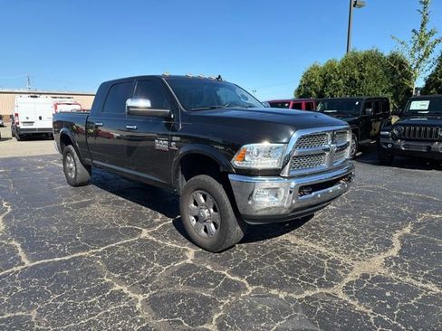 Used 2016 RAM 3500 Laramie AWD/4WD image 2