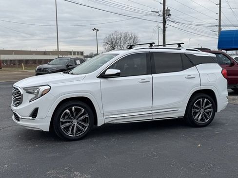Used 2019 GMC Terrain Denali w/ LPO, 'HIT The Road' Package image 3