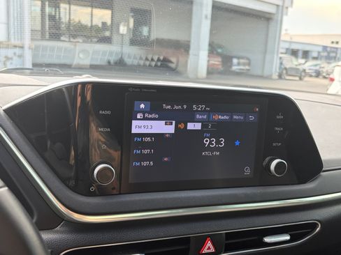 Used 2022 Hyundai Sonata SEL w/ Convenience Package FWD image 22