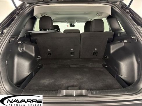 Used 2021 Jeep Cherokee Latitude image 32