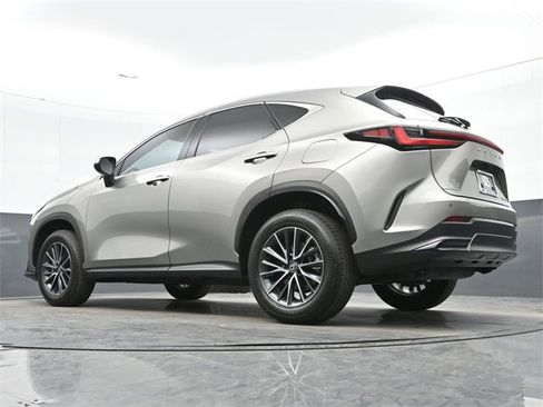 Used 2025 Lexus NX 250 FWD w/ Premium Package image 14