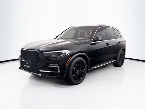 Used 2019 BMW X5 xDrive40i w/ Off-Road Package AWD/4WD image 3
