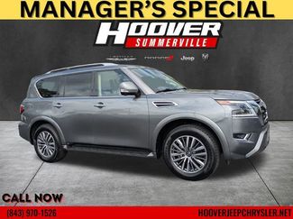 Used 2024 Nissan Armada SL w/ Captain's Chairs Package video 1