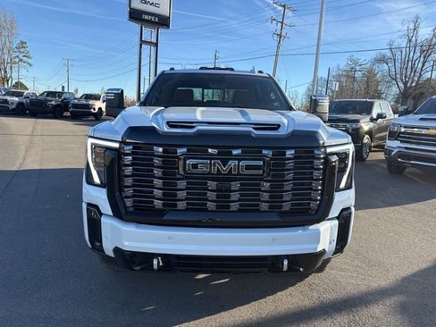 New 2026 GMC Sierra 2500 Denali Ultimate image 8