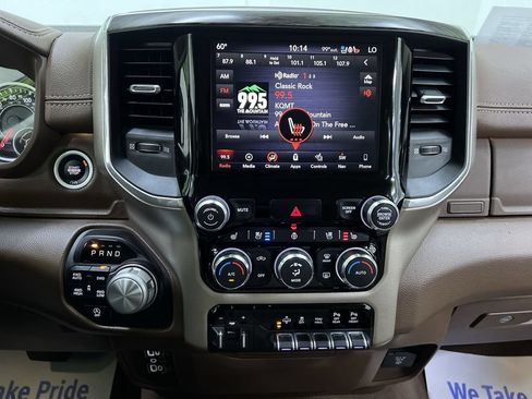 Used 2019 RAM 1500 Laramie AWD/4WD image 22