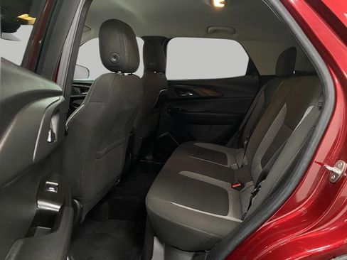 Used 2022 Chevrolet TrailBlazer LT AWD/4WD image 25