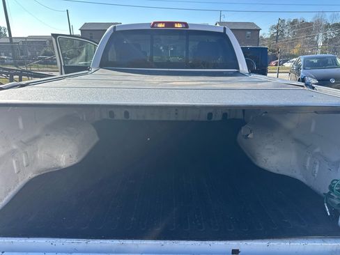 Used 2010 Toyota Tundra SR5 image 27