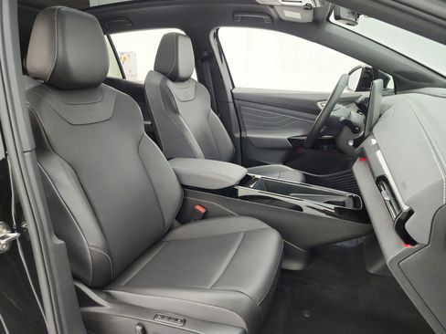 Used 2023 Volkswagen ID.4 S RWD image 19