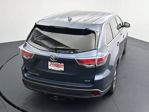 Used 2015 Toyota Highlander XLE FWD image 31