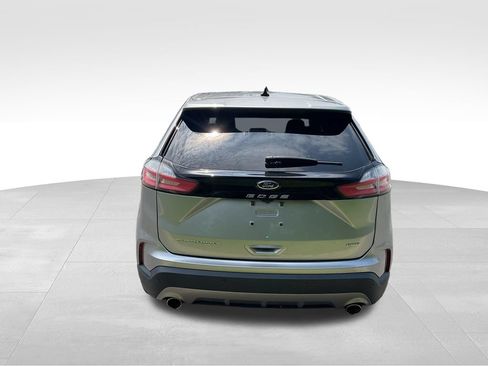 Used 2022 Ford Edge Titanium AWD/4WD image 8