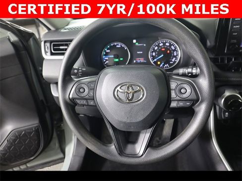 Used 2022 Toyota RAV4 XLE image 19