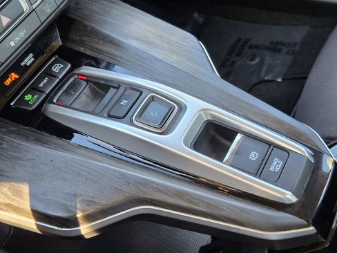 Used 2018 Honda Clarity Plug-In Hybrid image 27