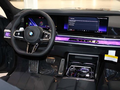New 2025 BMW 760i xDrive 760i xDrive Sedan image 18