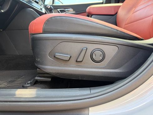 Certified 2023 Kia Sportage SX FWD image 6