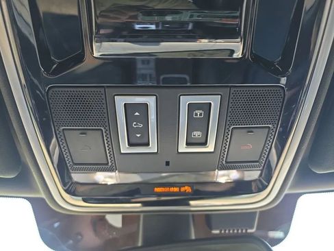 Used 2016 Land Rover Range Rover HSE AWD/4WD image 46