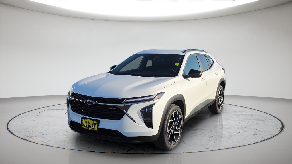 New 2026 Chevrolet Trax RS FWD image 1