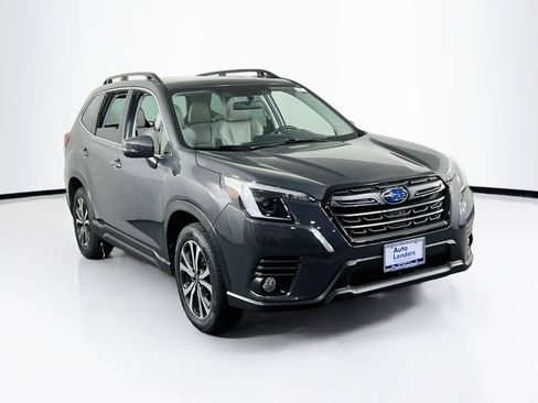 Used 2023 Subaru Forester Limited AWD/4WD image 3