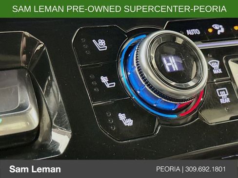 Used 2023 GMC Sierra 1500 AT4 w/ AT4 Preferred Package image 21