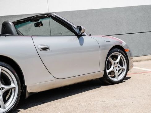 Used 2003 Porsche 911 Carrera RWD image 24