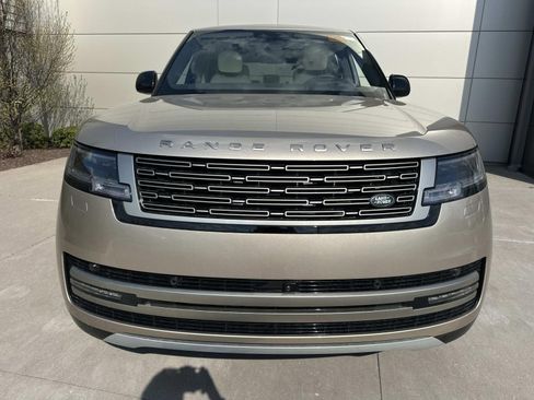 New 2026 Land Rover Range Rover SE AWD/4WD image 2