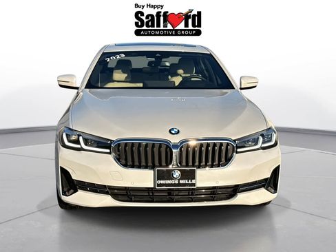 Used 2023 BMW 530i xDrive w/ Premium Package image 8